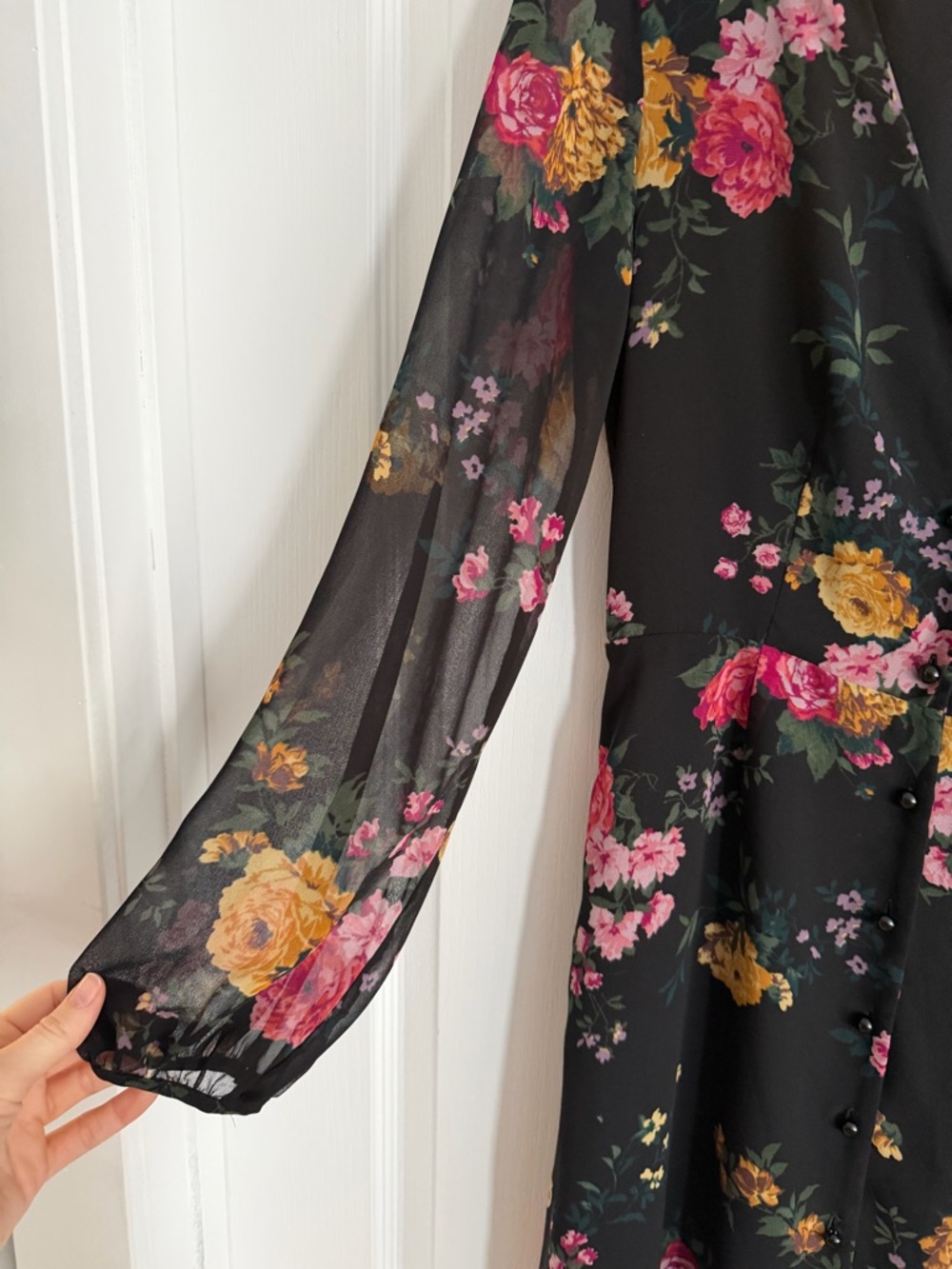 Aritzia Wilfred Nazaire Black Floral Long Sleeve Dress - Picture 4 of 10